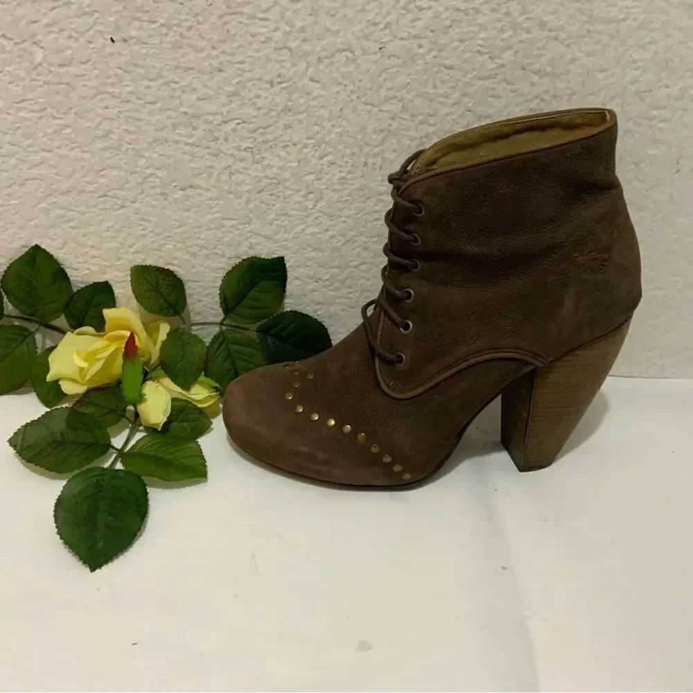 Fly London Girl Brown Wingtip Lace Up Block Heel Ankle Boots Womens 40 / 9 - 9.5